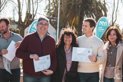 Entrega de bolleros solares San Vicente
